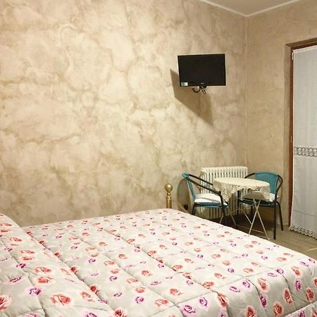 Affittacamere Silvy Civitanova Marche Esterno foto